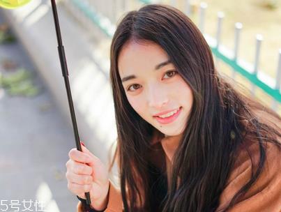 防晒霜指数一般用多高的合适 根据环境选择 防晒霜指数一般用多高的合适 根据环境选择