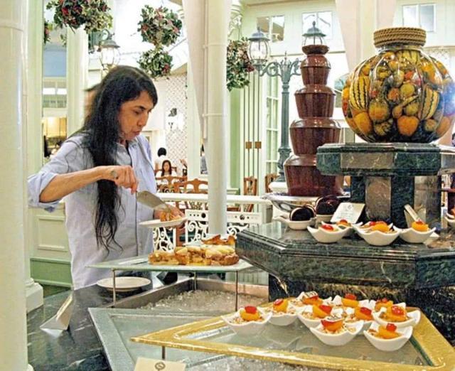 神秘的赌王大房一脉,长子车祸离世后,长女为何疯了一样购置童装