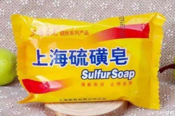 硫磺皂适合什么肤质用 什么皮肤适合硫磺皂 硫磺皂适合什么肤质用 什么皮肤适合硫磺皂