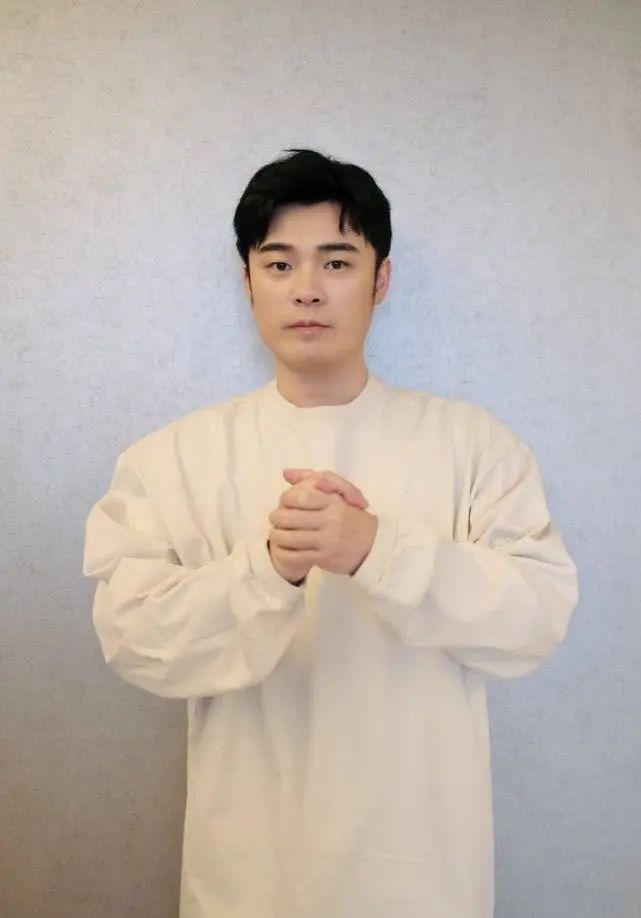 退出娱乐圈,为陈赫4年生2胎,张子萱为何甘愿做背后的女人?