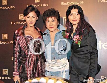 李小龙死在她的床上,还曾患上精神分裂,向华强为何还敢娶她?