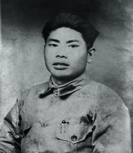 ​强渡大渡河的红一团，团长成上将，团政委是谁为何名气不大