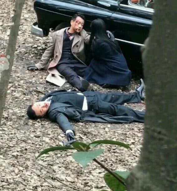 郑爽终于换发型了，但这种发型也只有颜值高的才敢这样尝试