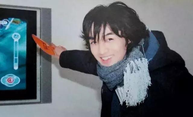 胡歌寸头帅爆了?NO!各种发型的胡歌快来了解一下