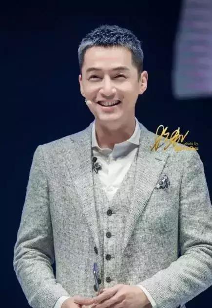 胡歌寸头帅爆了?NO!各种发型的胡歌快来了解一下