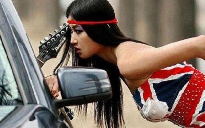 ​川藏线老司机途搭穷游女大学生：“一日一搭”，你情我愿各取所需