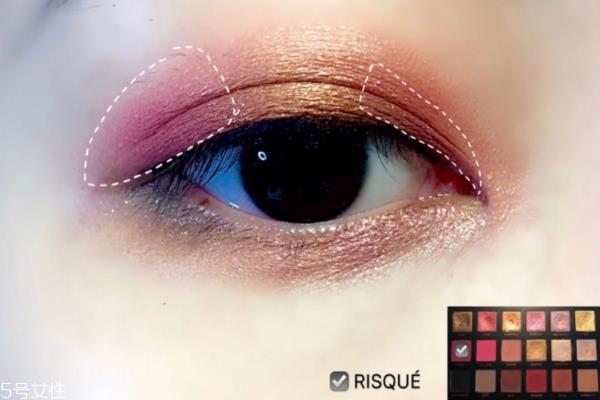 hudabeauty第3代玫瑰眼影盘画法 好驾驭的玫瑰系眼妆 hudabeauty第3代玫瑰眼影盘画法 好驾驭的玫瑰系眼妆