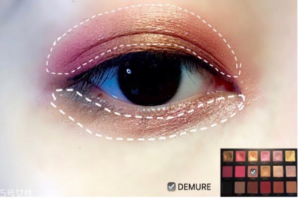 hudabeauty第3代玫瑰眼影盘画法 好驾驭的玫瑰系眼妆 hudabeauty第3代玫瑰眼影盘画法 好驾驭的玫瑰系眼妆