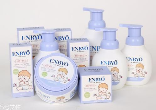 沐浴露可以洗衣服吗 沐浴露洗衣服可以吗 沐浴露可以洗衣服吗 沐浴露洗衣服可以吗