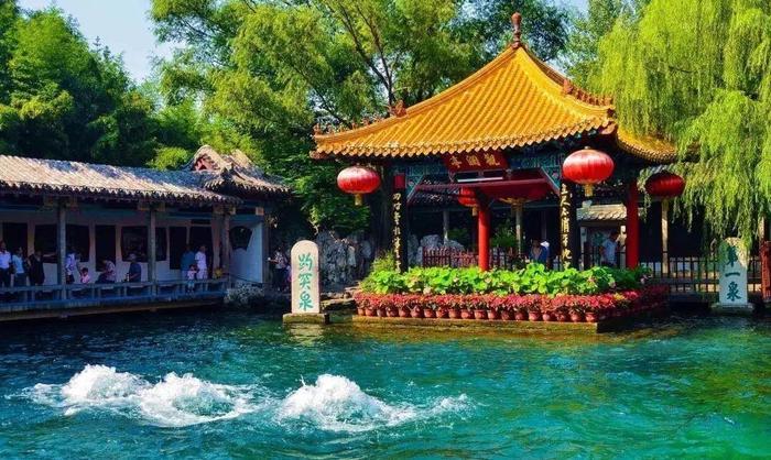 泰山景区门票降价第一天,记者小姐姐带您云“游”泰山~全省还有80家景区降价!一起出发去旅行吧~