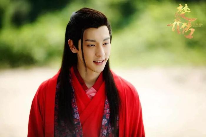 演员邓伦「疾驰追梦」