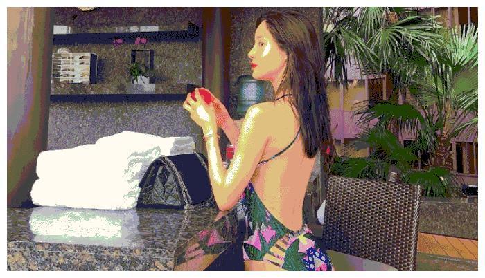 抖音“塑料美人”一炮而红,非有钱人不深交,撞脸baby全靠整