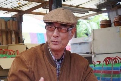 ​72岁车轩近照曝光，与陈莎莉离婚21年彻底断交，交往小16岁女友