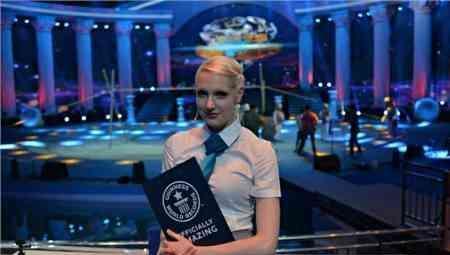 撒贝宁妻子的职业曝光,全球只有6个人,连章子怡也自叹不如