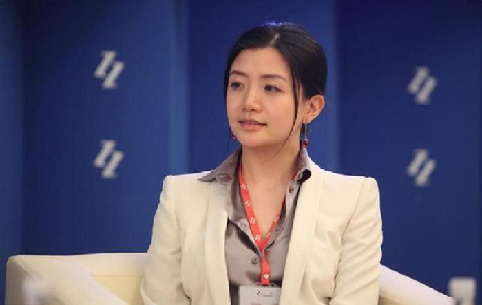 马云背后的女人,被评中国最美女总裁,如今38岁还是独自一人