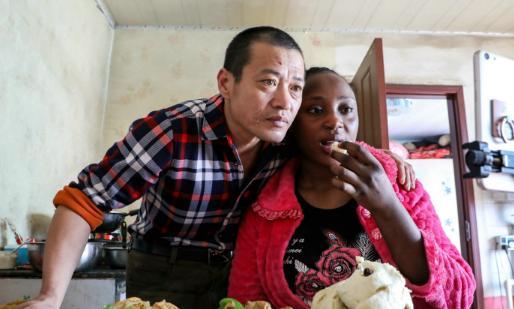 有些中国人到非洲工作，为何不到1年就娶非洲女子为妻？