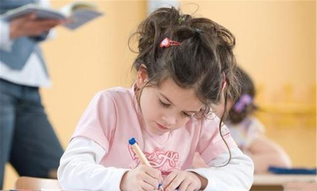 孩子爱拖拉毫无时间观念,了解“四象限法则”,让孩子有条不絮