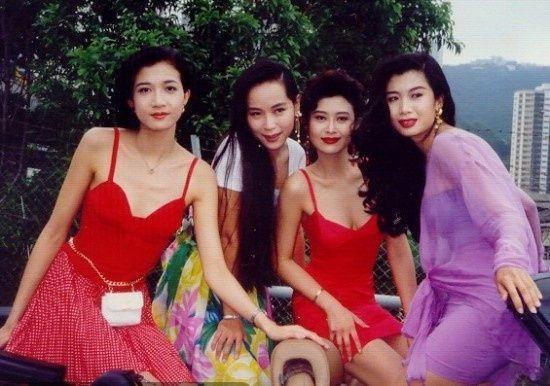 看了吴绮莉年轻时的照片, 终于明白成龙为何会背叛林凤娇了!