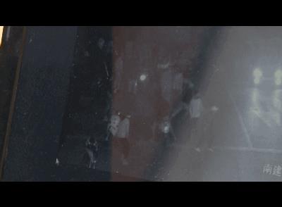 南宁18岁女生因一件小事引发100多人持械斗殴,现被判8年