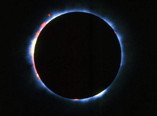 关于日食你知道多少,下一次日食在什么时候