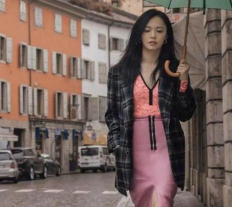 姚晨:从郭芙蓉到苏明玉,即使生活一地鸡毛,仍对演戏心怀敬畏