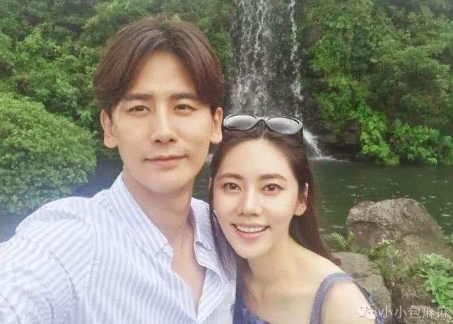 秋瓷炫跪地向老公求婚下辈子:嫁给爱情的人到底有多爽