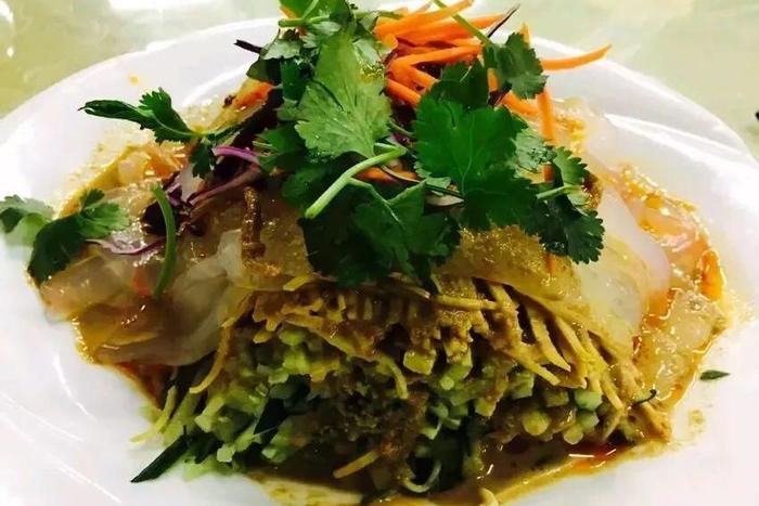 长春人排队都要去吃的8家老字号!老、破还难找,却每天挤满人!