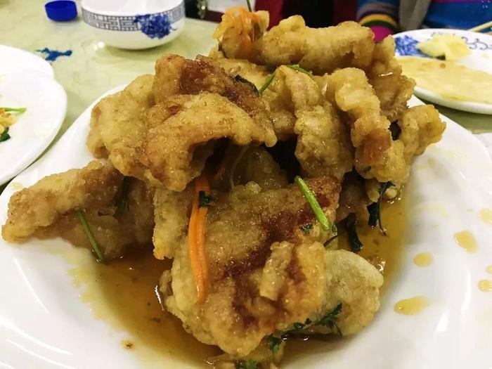 长春人排队都要去吃的8家老字号!老、破还难找,却每天挤满人!