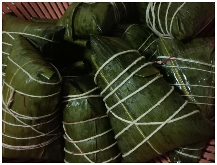 八宝肉粽的详细包法(附视频教学,简便易学)