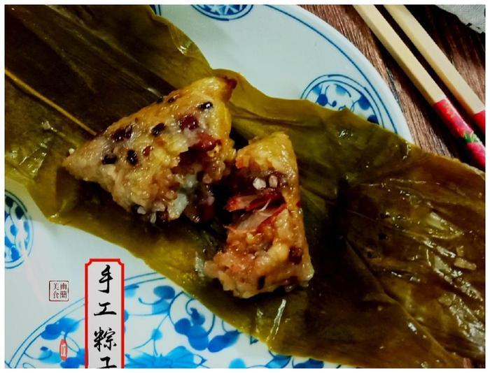八宝肉粽的详细包法(附视频教学,简便易学)