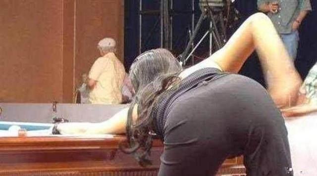 35岁潘晓婷美照曝光，前凸后翘太有料，网友：简直让人控制不了