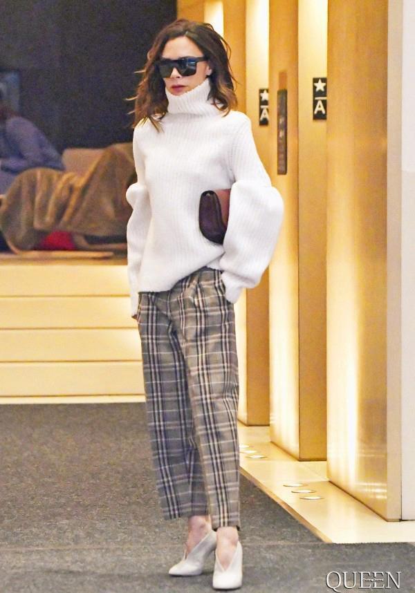 白毛衣搭配丨有一场白色暖流即将来袭,还不快和杨紫一起迎接它!