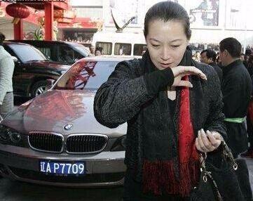 传媒界的真正大佬不是赵本山,竟然是他?