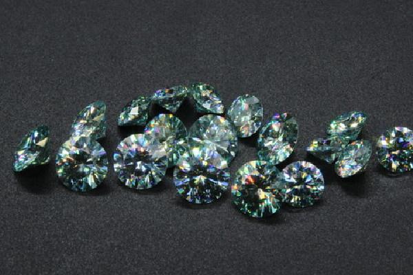 莫桑钻石多少钱一克拉 莫桑石值钱么