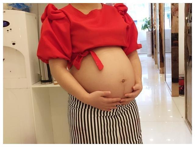 一位妈妈直播自己从怀孕到生孩子的全过程,让人心疼,又让人佩服