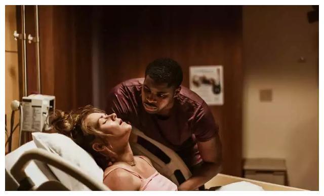 一位妈妈直播自己从怀孕到生孩子的全过程,让人心疼,又让人佩服