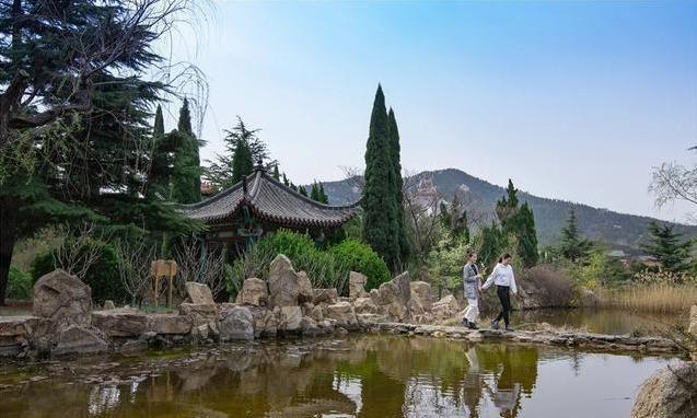 烟台不只有金沙滩和蓬莱阁,这座位于龙口的南山景区才是“黑马”