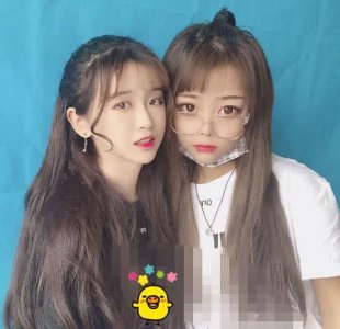 ​杨清柠晒姐妹花合照，王乐乐迷她是有原因的