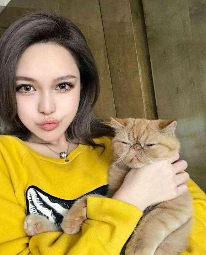 罗志祥女友近照终曝光，家庭背景大有来头，小猪真有眼光！