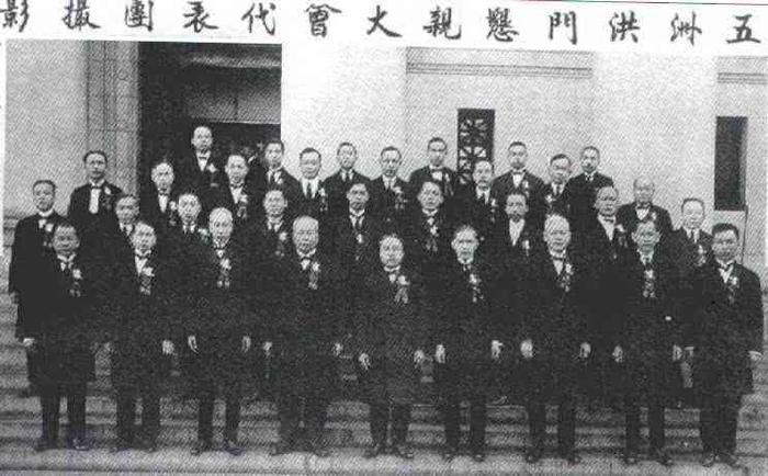 唯一被政府承认的黑帮，有30万人无惧政府，却害怕中国帮派