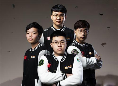 周莉莉211抛掉个人恩怨力挺4AM,怒怼黑粉:你行你上啊