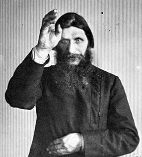 沙皇时一妖僧，贵族女子都对他十分痴迷，事后他会剪下一物收藏