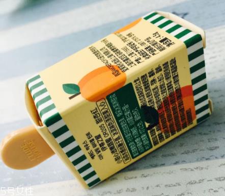 伊蒂之屋冰淇淋唇釉怎么样 伊蒂之屋冰淇淋唇釉试色 伊蒂之屋冰淇淋唇釉怎么样 伊蒂之屋冰淇淋唇釉试色