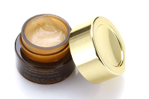 精华霜属于霜还是精华 精华霜的正确使用顺序 精华霜属于霜还是精华 精华霜的正确使用顺序