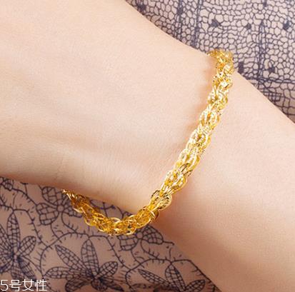 金大福黄金排名第几？金大福珠宝排名等级