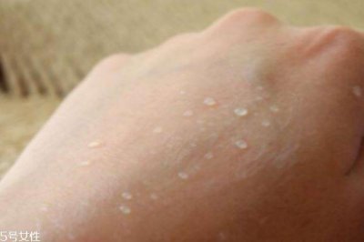 ​爆水霜是什么东西 超火的爆水霜到底有用吗