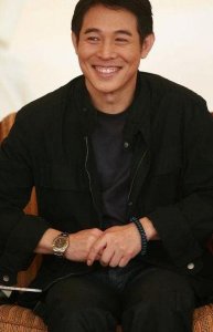 ​李连杰家世惊人（李连杰家庭身世）