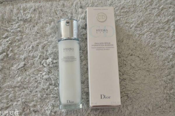 精华乳什么时候用最好 精华乳使用的正确顺序 精华乳什么时候用最好 精华乳使用的正确顺序