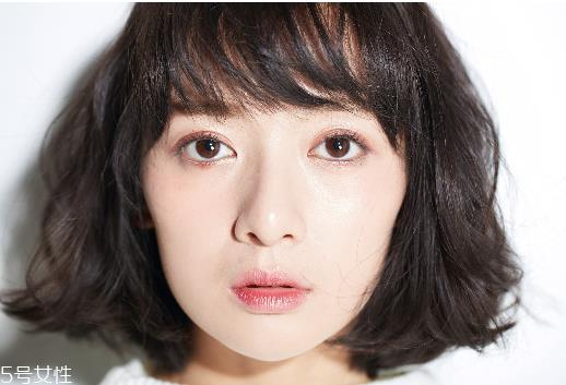 腮红不显色怎么办?腮红不上色的原因 腮红不显色怎么办?腮红不上色的原因