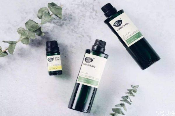 荷荷巴油护发方法 荷荷巴油护发步骤 荷荷巴油护发方法 荷荷巴油护发步骤